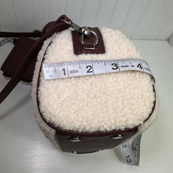 ASPEN Sherpa mini faux fur crossbody/ handbag - Picture 13 of 14